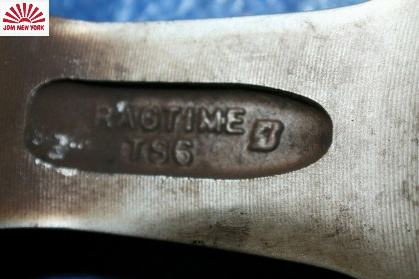 1149205443-1