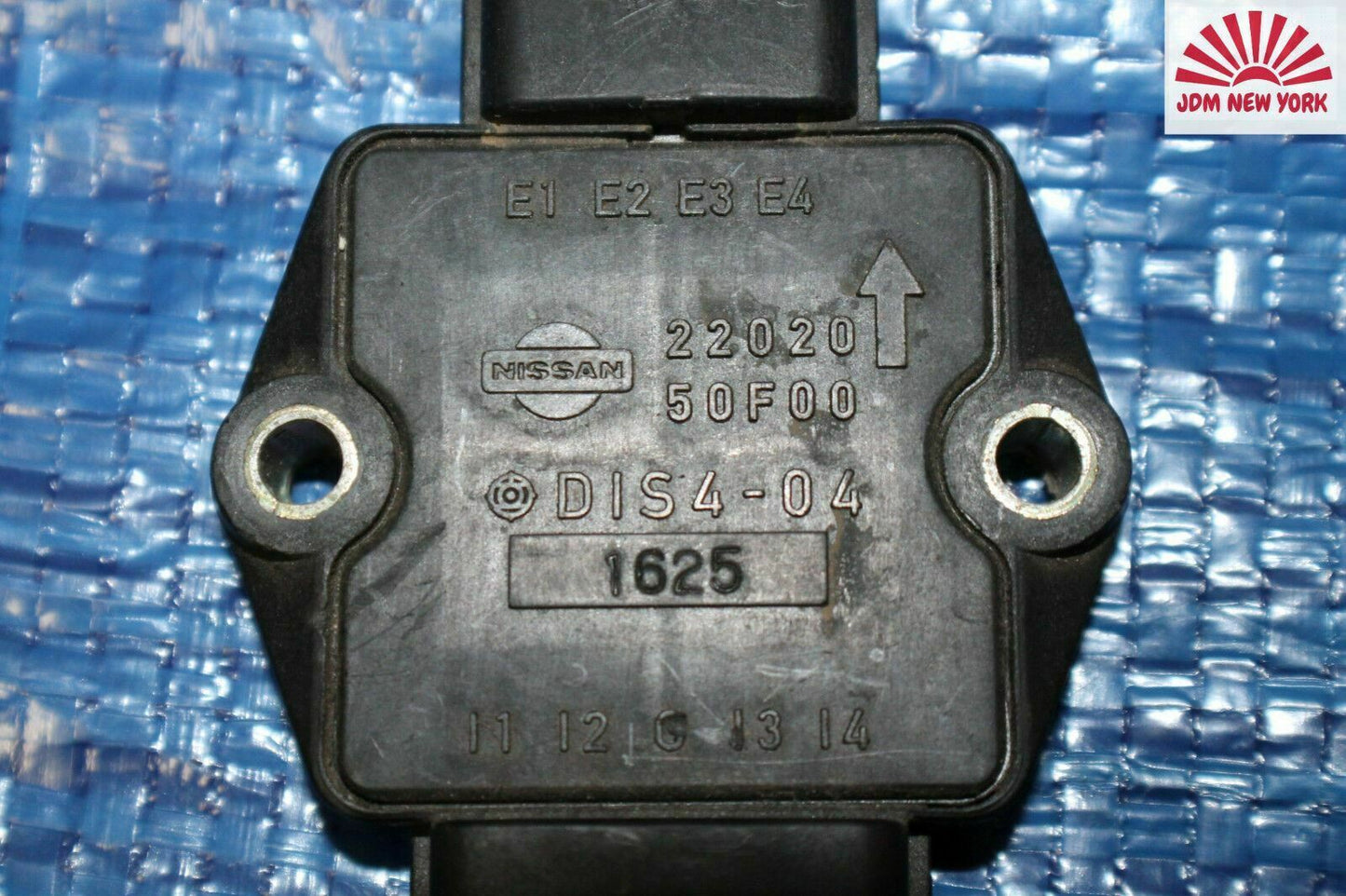 1888161313-1