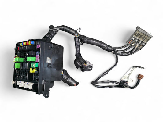 JDM Mitsubishi Lancer Ralliart 2.0L OEM Engine Fuse Junction Box Compartment