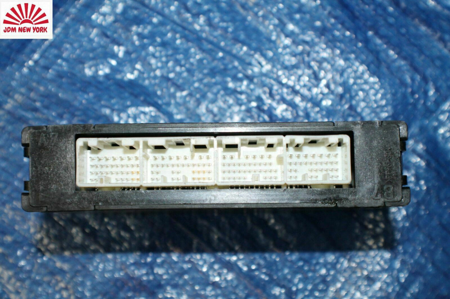 2029613902-1