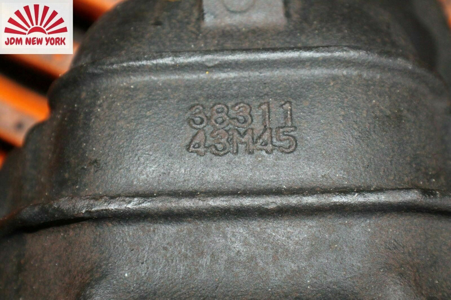 934592885-1
