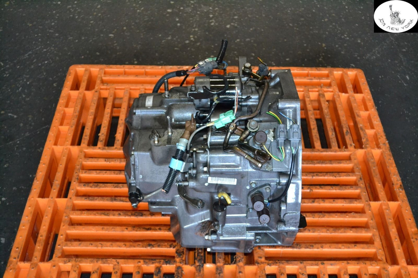 994990451-1.jpg