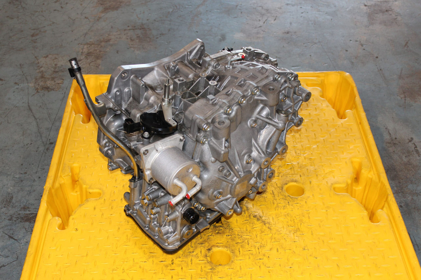 2013 2014 2015 2016 nissan serena 2.0l x tronic cvt automatic transmission jdm mr20dd (copy)