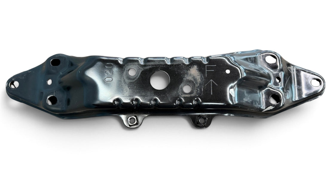 2010 Subaru Legacy Sedan 2.5L OEM Auto Trans Crossmember Mount Bracket JDM ej253