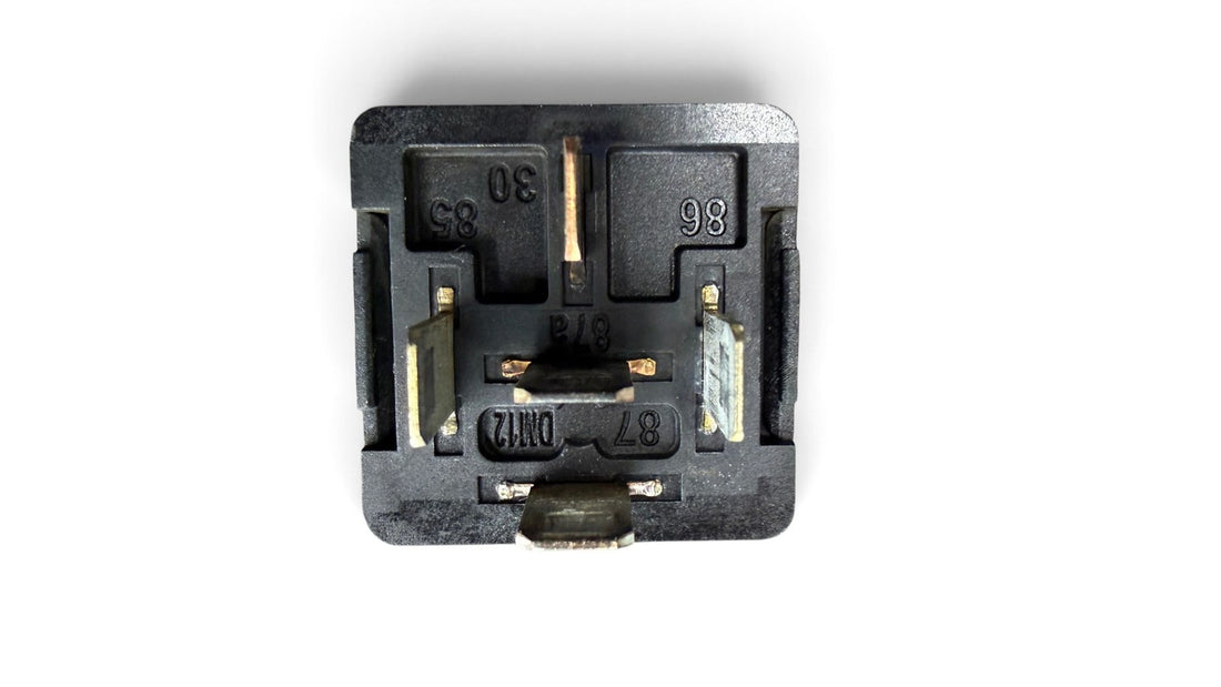 Mitsubishi OEM Automotive Relay 5 Pins MR301971 D0058