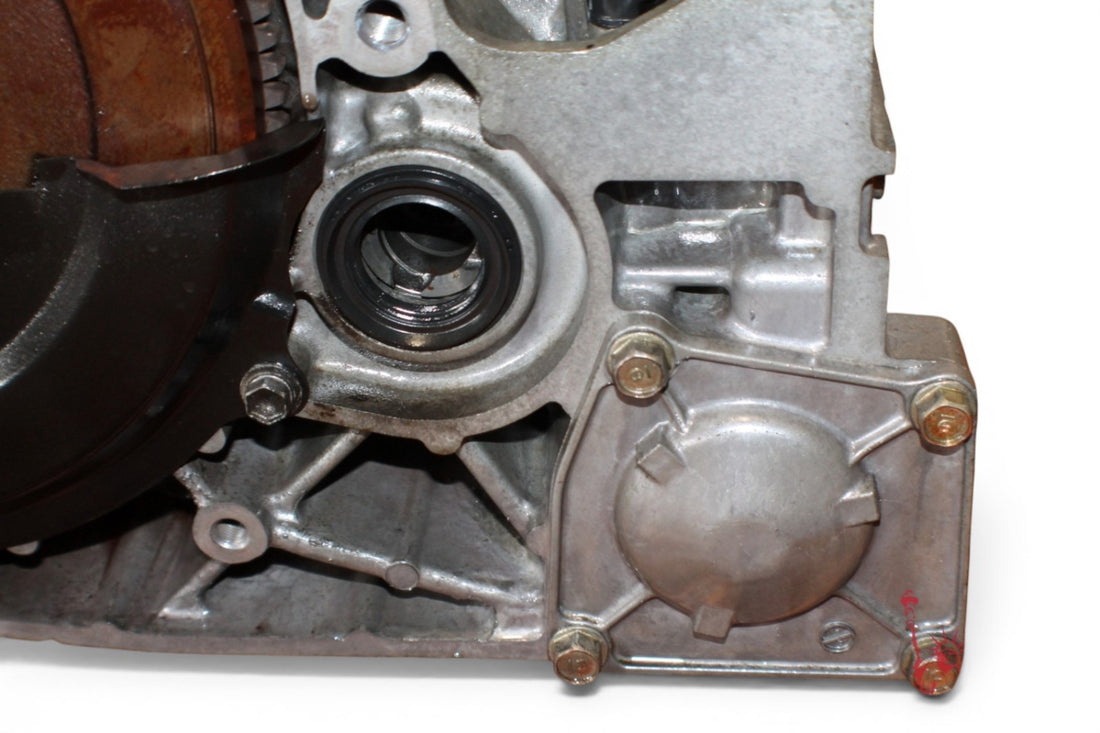 1998 1999 2000 Honda HRV 1.6L SOHC 5-Speed Manual Transmission JDM d16w1 sev