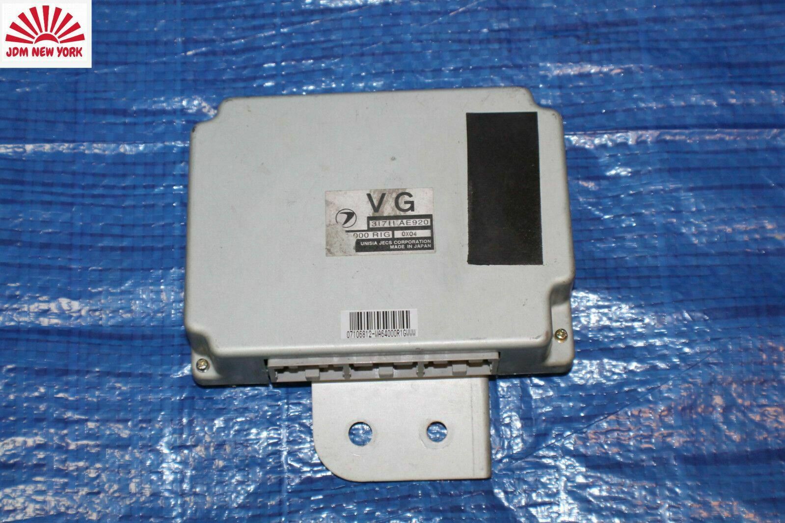 1564011510-1