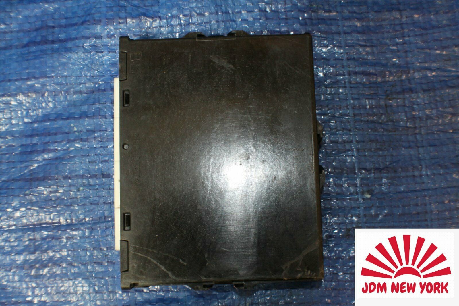 640948556-1