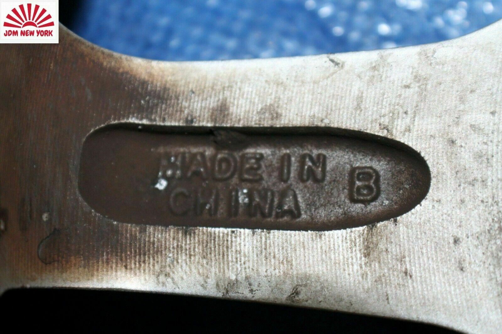 785960914-1