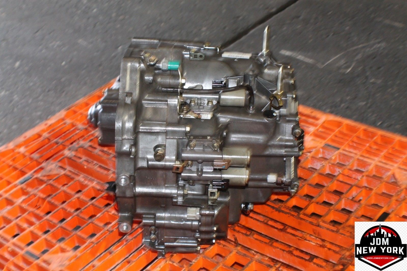 900532731-1.jpg