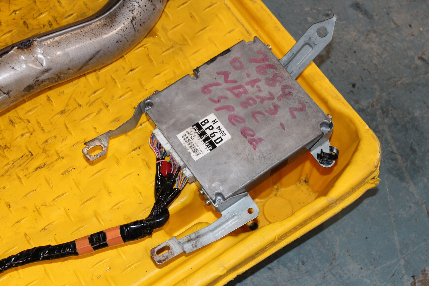 1999 2000 mazda miata mx 5 1.8l dohc engine 6 speed manual transmission ecu jdm bp #1 (copy)