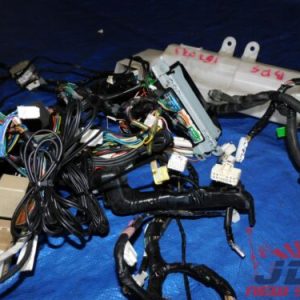 JDM SUBARU LEGACY B4 5 SPEED M/T OEM RHD ECU TCU WIRE HARNESS EU 22611AN140 #1 5