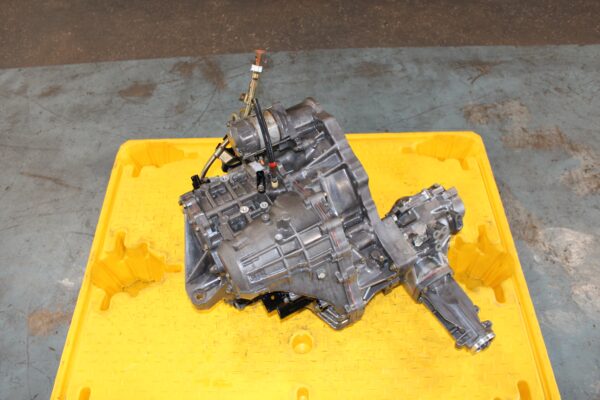 jdm toyota estima mcr40w 3.0l v6 4wd automatic transmission 1mz fe 1mzfe 4x4 #1